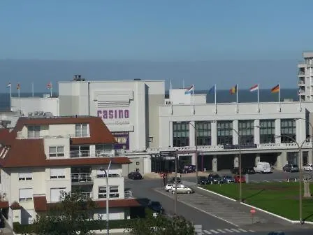 Zoute Exclusive Seaside-town In Belgium דירה